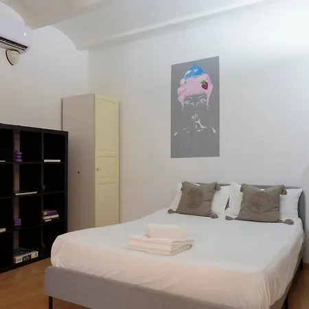Gracia&gueell شقة برشلونة